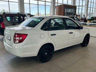 2026 Lada (ВАЗ) Granta I Рестайлинг, белый, 1094000 рублей, вид 3