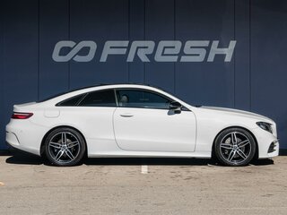 2017 Mercedes-Benz E-Класс 200 V (W213, S213, C238), белый, 3640000 рублей, вид 5