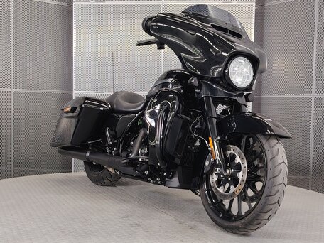 2019 Harley-Davidson Street Glide Special, чёрный, 1949000 рублей, вид 2