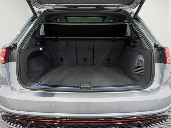 2026 Volkswagen Touareg III Рестайлинг, серый, 12790000 рублей - вид 24