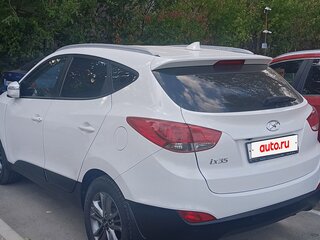 2013 Hyundai ix35 I Рестайлинг, белый, 1800000 рублей, вид 2