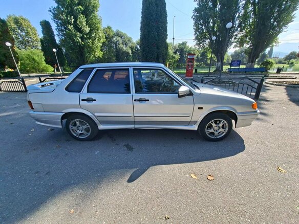 2012 Lada (ВАЗ) 2115, серебристый, 320000 рублей - вид 1