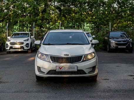 2014 Kia Rio III, белый, 670000 рублей, вид 3