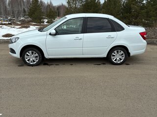 2022 Lada (ВАЗ) Granta I Рестайлинг, белый, 630000 рублей, вид 2