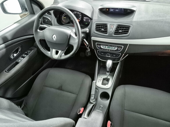 2012 Renault Fluence I, белый, 456000 рублей - вид 15