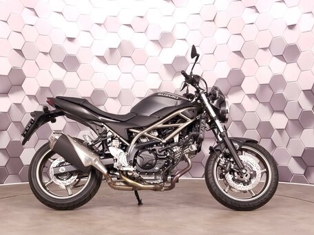 2024 Suzuki SV 650, чёрный, 777000 рублей, вид 3
