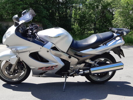 2002 Kawasaki ZZR 1200, серебристый, 350000 рублей, вид 1