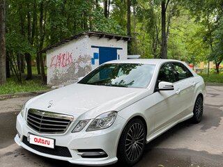 2013 Mercedes-Benz E-Класс 200 7G-Tronic IV (W212, S212, C207), белый, 2000000 рублей, вид 1