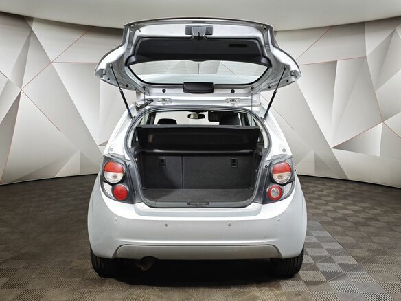 2014 Chevrolet Aveo II, серебристый - вид 11