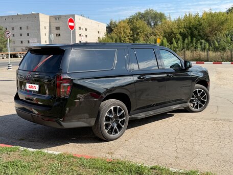 2023 Chevrolet Suburban XII, чёрный, 12500000 рублей, вид 3