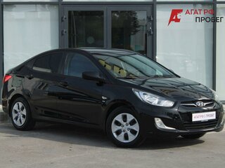 2012 Hyundai Solaris I, чёрный, 790000 рублей, вид 3