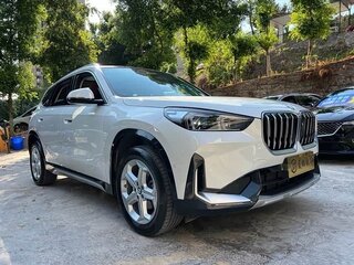 2023 BMW X1 18i sDrive III (U11/U12), белый, 2990000 рублей, вид 3