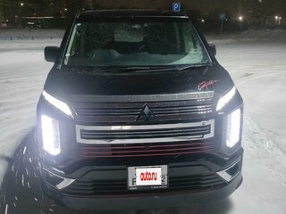 2020 Mitsubishi Delica D:5 I Рестайлинг, чёрный, 3750000 рублей, вид 3