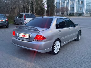 2005 Mitsubishi Lancer IX Рестайлинг, серебристый, 580000 рублей, вид 2