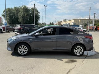 2022 Hyundai Solaris II Рестайлинг, серый, 1650000 рублей, вид 4