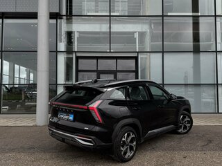 2024 Geely Atlas II, чёрный, 2625000 рублей, вид 5
