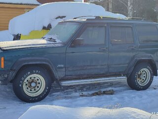 1998 Jeep Cherokee II (XJ) Рестайлинг, зелёный, 700000 рублей, вид 5