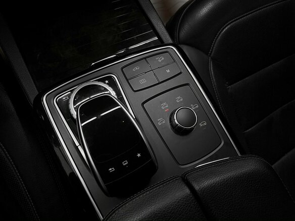 2016 Mercedes-Benz GLS 500 I (X166), чёрный, 4190000 рублей - вид 21