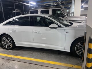 2021 Audi A6 45 TFSI V (C8), белый, 4300000 рублей, вид 4