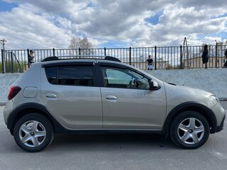 2018 Renault Sandero Stepway II Рестайлинг, бежевый, 825000 рублей, вид 2