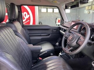 2021 Suzuki Jimny Sierra IV, серый, 1380000 рублей, вид 4