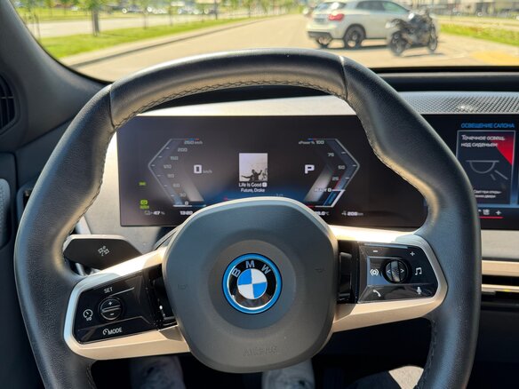 2023 BMW iX M60 I (I20), синий, 7111224 рублей - вид 15
