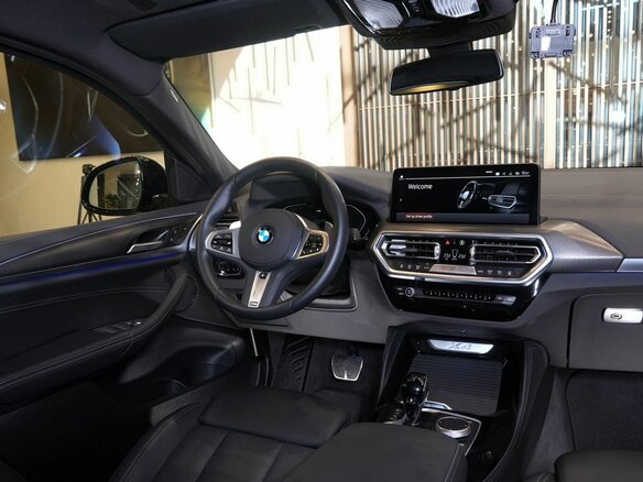 2024 BMW X4 20i II (G02) Рестайлинг, чёрный, 7220000 рублей - вид 16