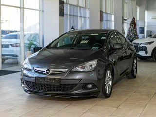 2012 Opel Astra GTC J Рестайлинг, серый, 1000000 рублей, вид 3