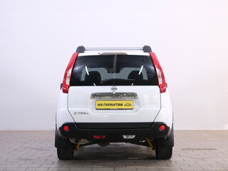 2014 Nissan X-Trail II Рестайлинг, белый, 1539000 рублей, вид 5