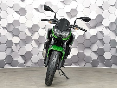 2019 Kawasaki Z 400, чёрный, 615000 рублей, вид 5