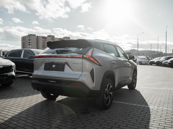 2025 Geely Cityray, серебристый, 2909990 рублей - вид 15