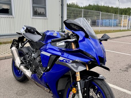 2024 Yamaha YZF-R1, синий, 2100000 рублей, вид 2