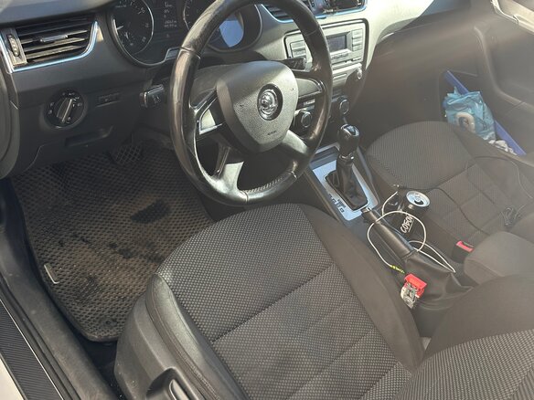 2013 Skoda Octavia III (A7), белый, 720000 рублей - вид 8