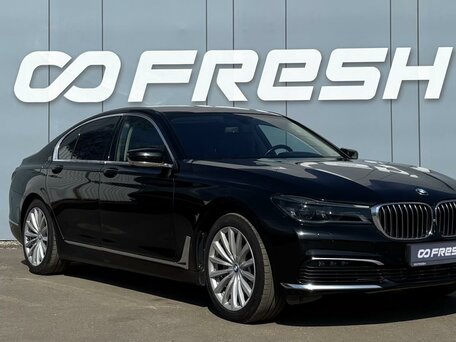 BMW 7 серии VI (G11/G12)