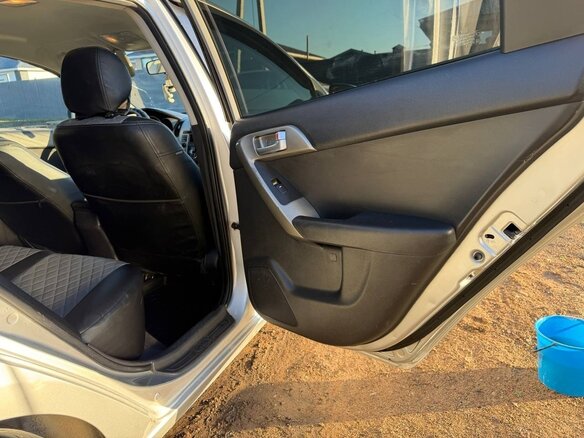 2009 Kia Cerato 4-speed II, серебристый, 1000000 рублей - вид 14