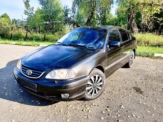 2001 Toyota Avensis I Рестайлинг, чёрный, 420000 рублей, вид 1