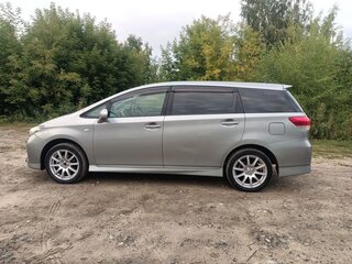 2012 Toyota Wish II, серебристый, 1300000 рублей, вид 3