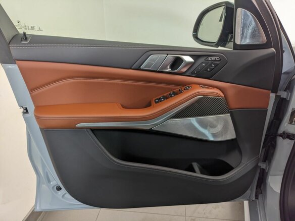 2026 BMW X7 40d I (G07) Рестайлинг, серый, 17900000 рублей - вид 16
