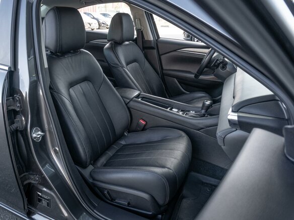 2020 Mazda 6 III (GJ) Рестайлинг 2, серый, 2745000 рублей - вид 9