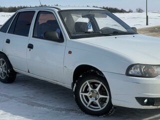 2010 Daewoo Nexia I Рестайлинг, белый, 160000 рублей, вид 2