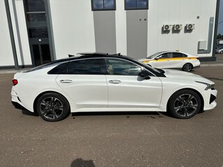 2022 Kia K5 III, белый, 2890000 рублей, вид 4