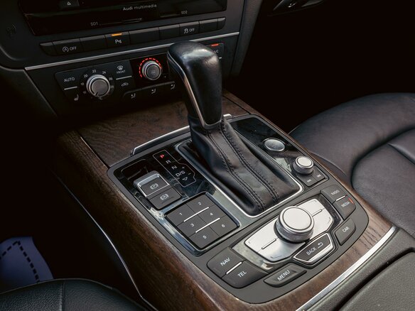 2018 Audi A6 IV (C7) Рестайлинг, чёрный, 1855000 рублей - вид 16