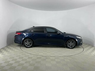 2018 Kia Optima IV Рестайлинг, синий, 1485000 рублей, вид 4