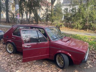 1978 Volkswagen Golf I, красный, 750000 рублей, вид 4