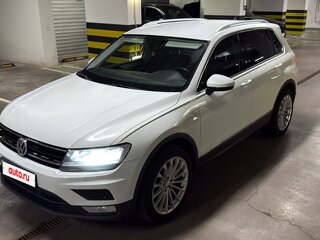 2017 Volkswagen Tiguan II, белый, 1701230 рублей, вид 2