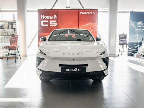 2026 Omoda C5 II, белый - вид 1