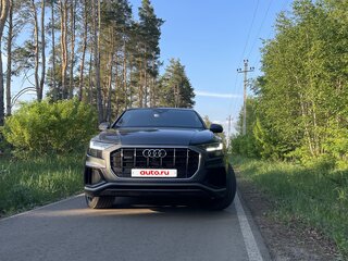 2020 Audi Q8 45 TDI I (4M), серый, 7800000 рублей, вид 5