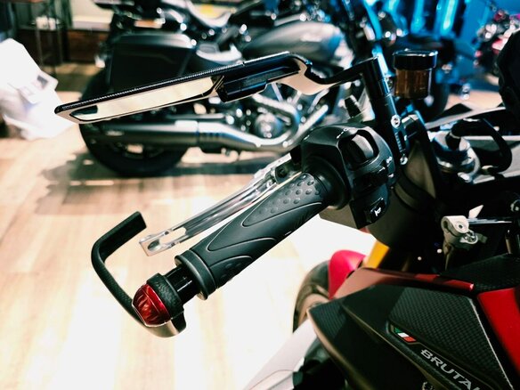 2019 MV Agusta Brutale 1000, красный, 3290000 рублей - вид 14