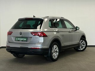 2021 Volkswagen Tiguan II Рестайлинг, серый, 2999000 рублей, вид 2