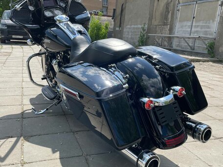 2022 Harley-Davidson Road Glide, чёрный, 1715000 рублей, вид 3